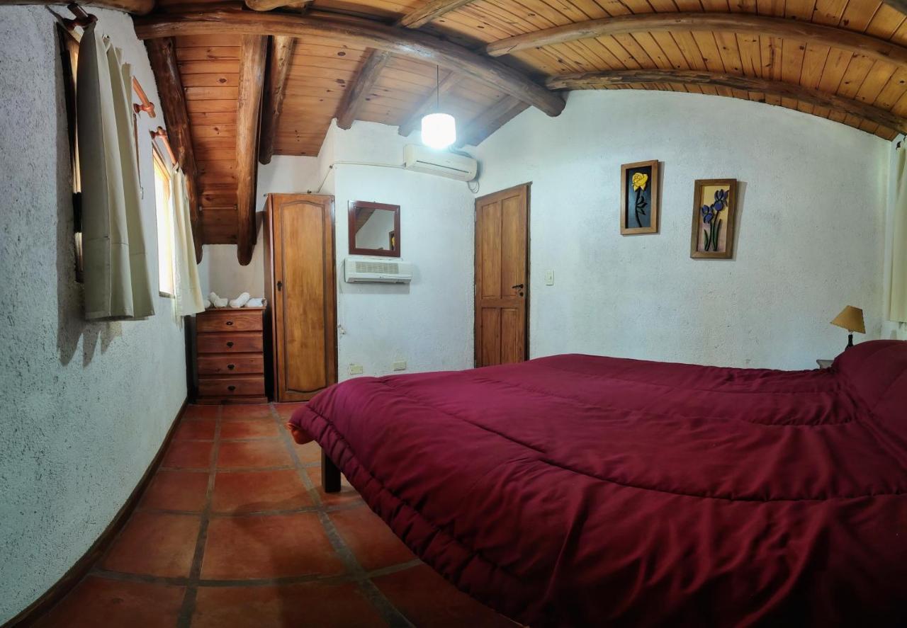 Cabanas Budapest Капила дел Монте Екстериор снимка