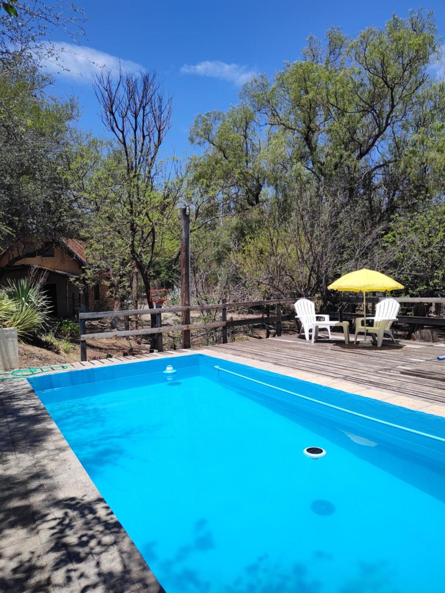 Cabanas Budapest Капила дел Монте Екстериор снимка
